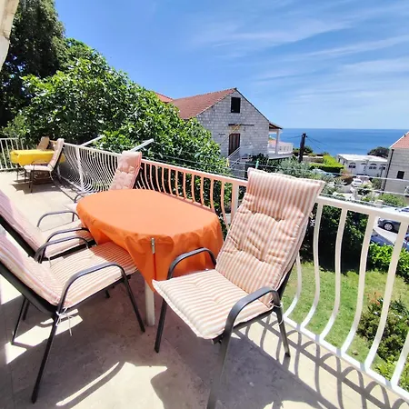 Honey Bee Apartamento